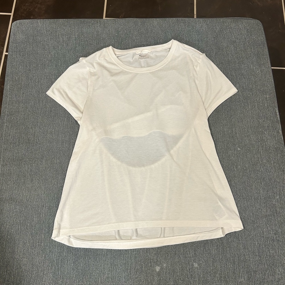 Athleta White‎ Crew Neck Short Sleeve Open Back Stretch Yoga Gym Shirt Womens M